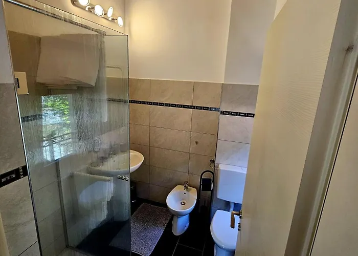 Borgo Paradiso 3*
